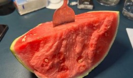 吃瓜太会中毒吗,揭秘网络舆论背后的健康隐患