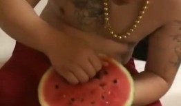 英雄联盟疫情吃瓜,疫情下的电竞风云，吃瓜群众围观战疫英雄