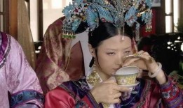 吃瓜皇妃,宫廷秘闻里的瓜田乐